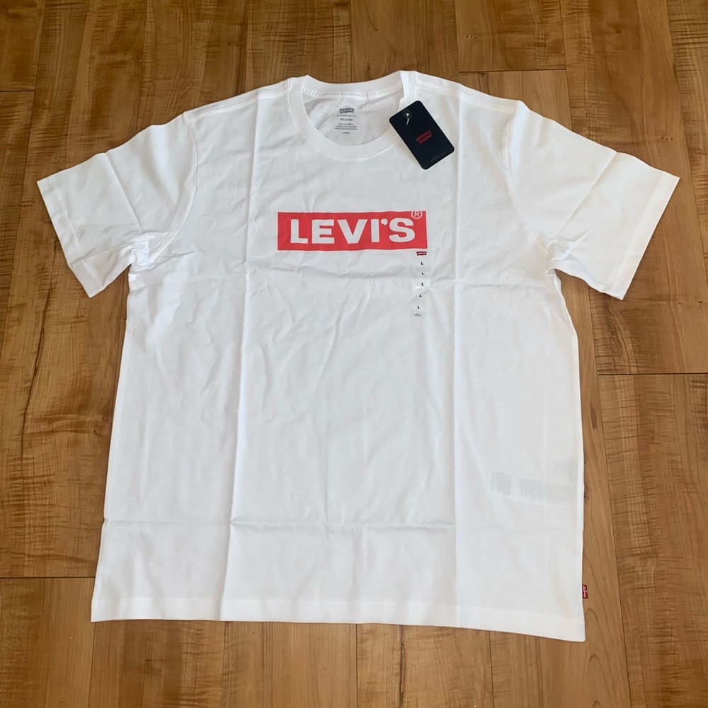 NEW Levi’s Shirt